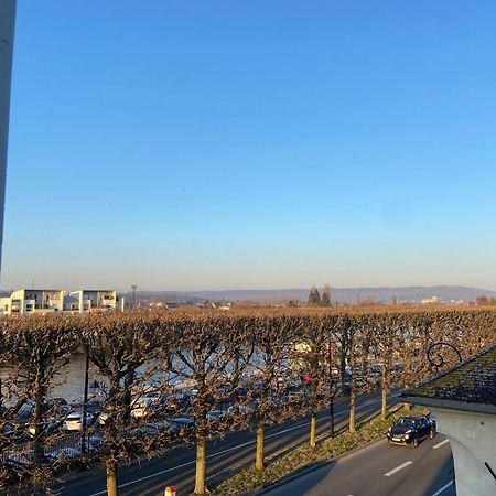 Charmant Appartement Dans Le Centre Ville, A 2 Minutes Du Palais Compiègne Esterno foto