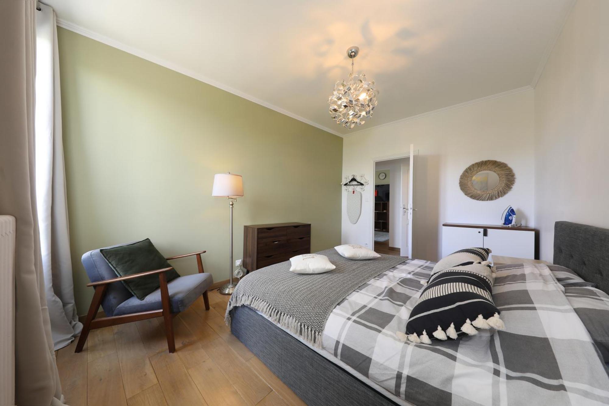 Charmant Appartement Dans Le Centre Ville, A 2 Minutes Du Palais Compiègne Esterno foto